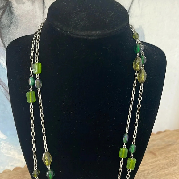 Beaded long necklace glass green silver link chain boho casual - Picture 4 of 11